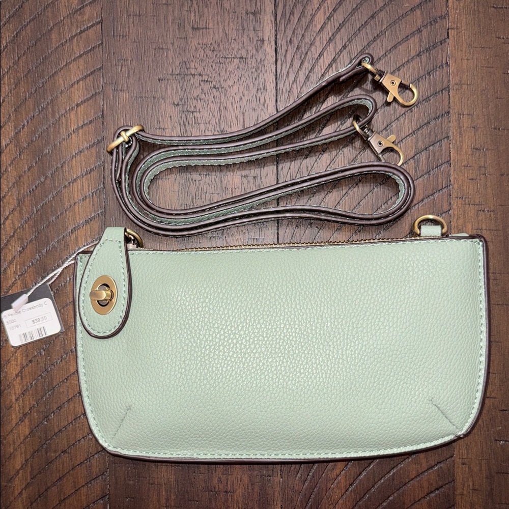 Women’s Green Crossbody/ Clutch - NEW